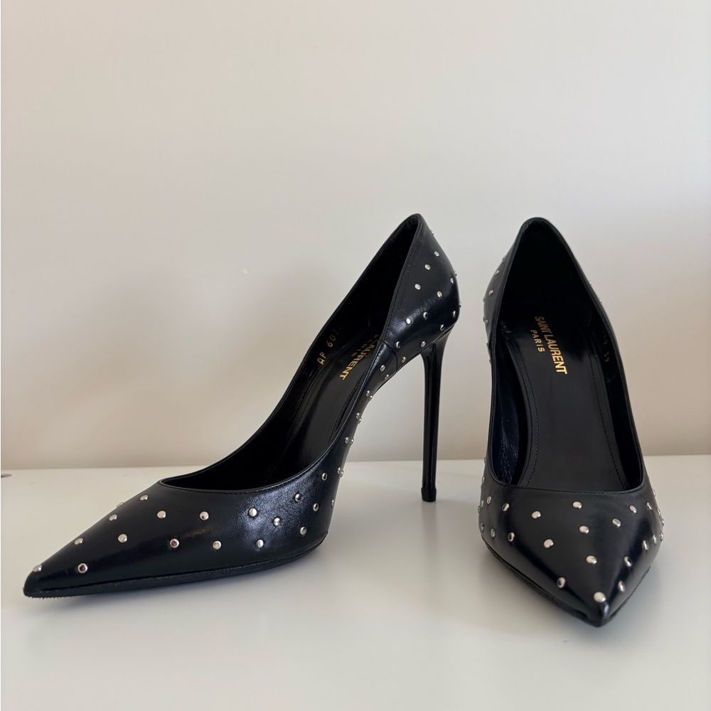 Saint Laurent Black Leather Pointed Studded Stiletto Pumps 39